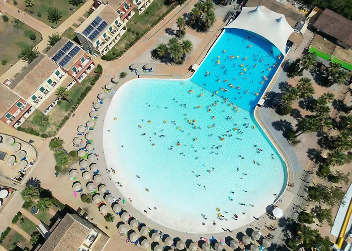 Aqualand Resort