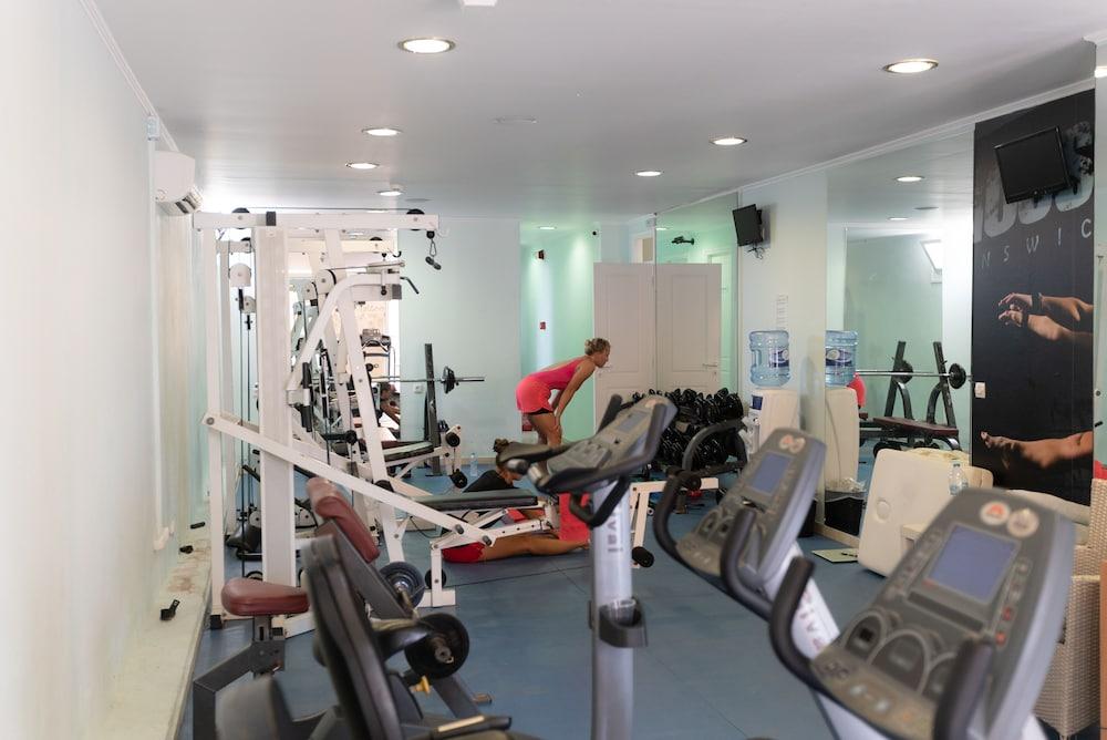 Aqualand Complex 4*